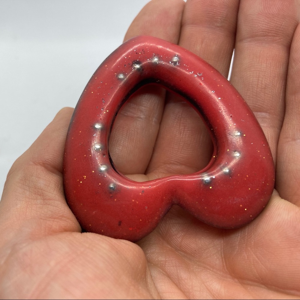 “Heart Rise” Vessel Heart Talisman - Picture 12 of 15
